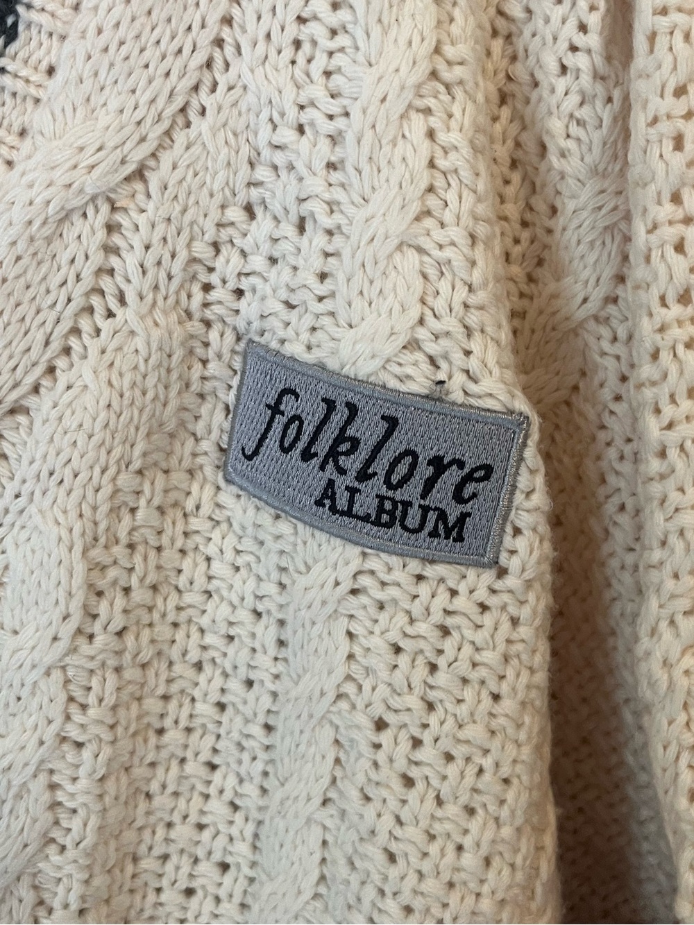 Taylor Swift RARE Original 2020 Folklore Album Cable-Knit Cardigan XL/XXL - Picture 2 of 6